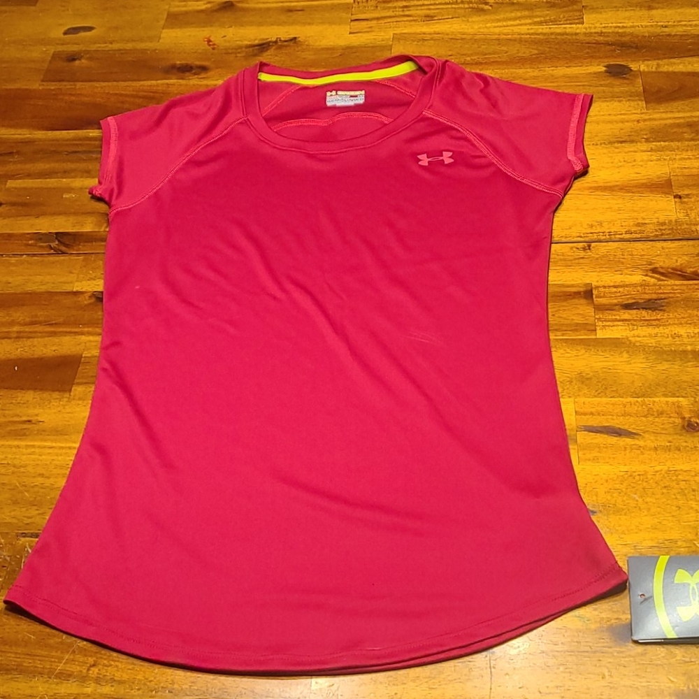 NWT Hot pink Under Armour shirt